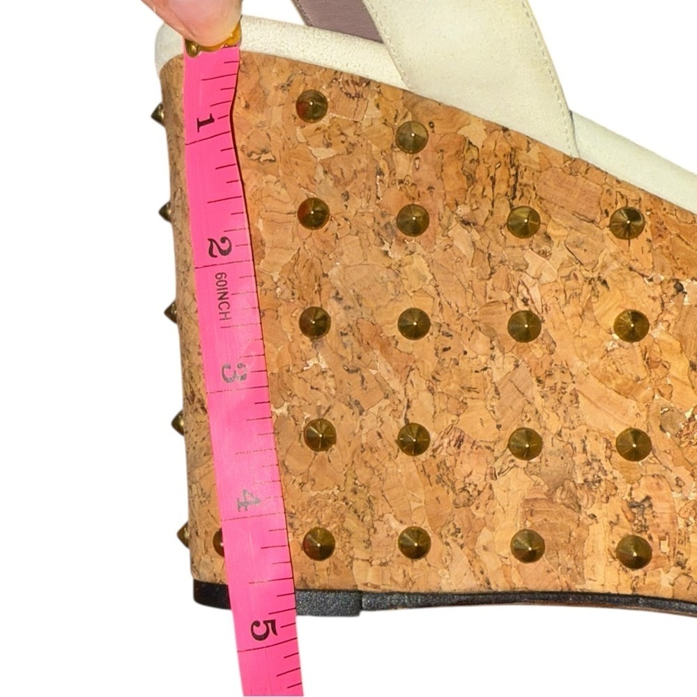 ▶️ Gucci ◀️ Liliane Suede Cork Cream and Gold Studded Sandals. Size 38 - Picture 14 of 16